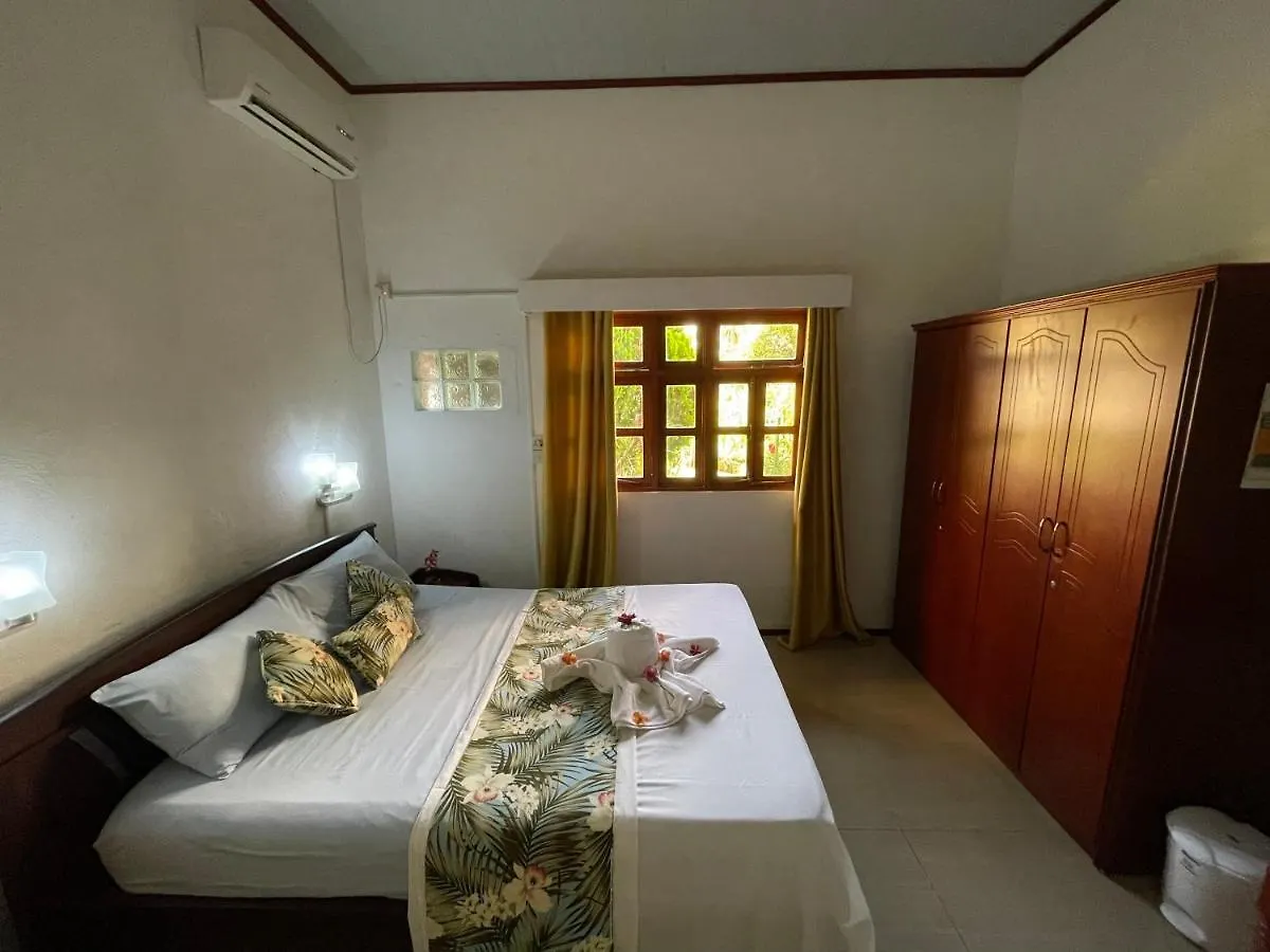 Orchid Sunset Guest House Baie Lazare