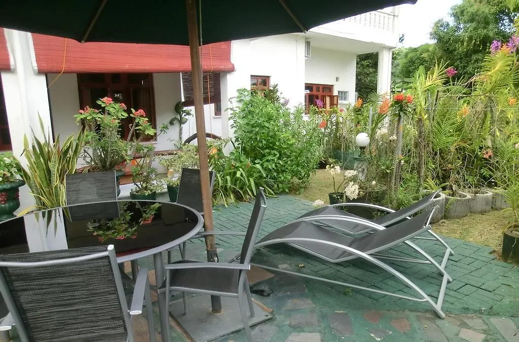 Orchid Sunset Guest House Baie Lazare